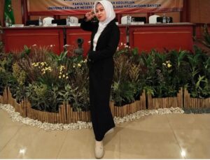 Nicky Kenia Swari, S.Pd.I